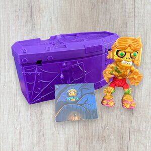 Treasure X Monster Gold Skeleton Diver Figure Purple Coffin Case Toy